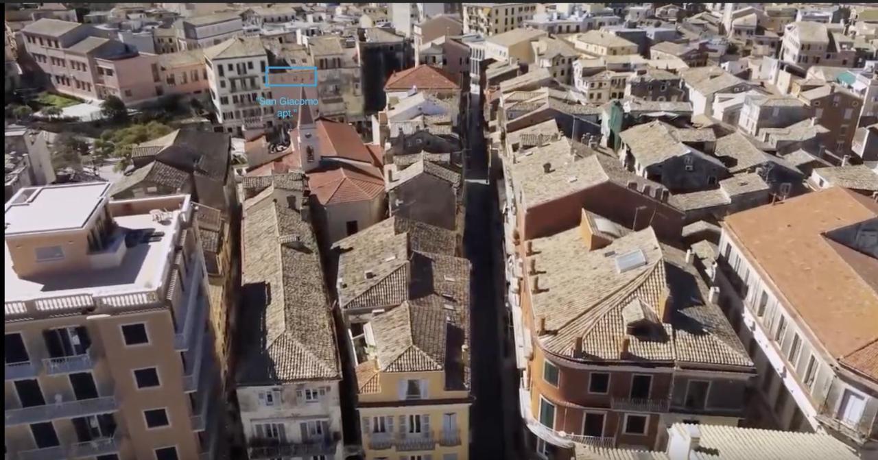 "San Giacomo Square Apt." In The Heart Of Old Town Corfu  Exterior foto