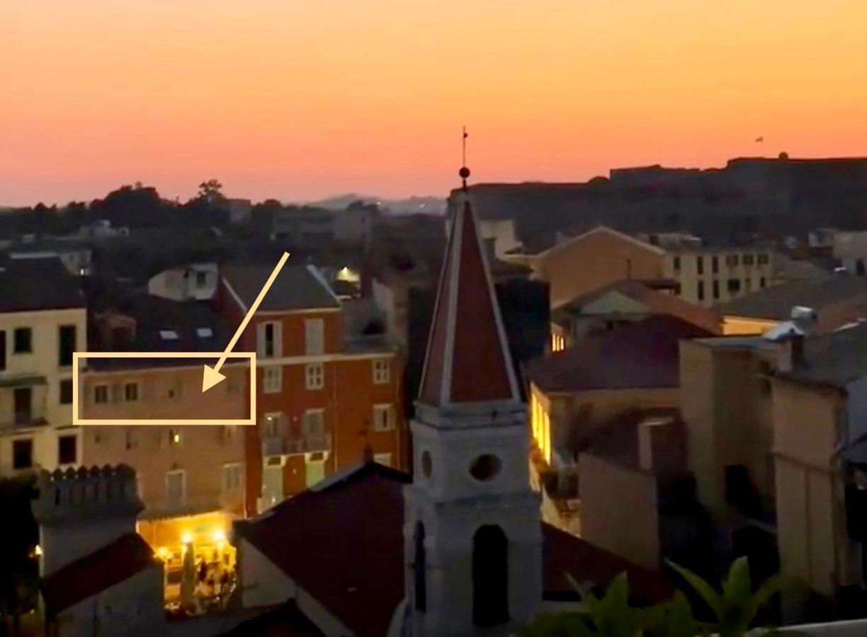 "San Giacomo Square Apt." In The Heart Of Old Town Corfu  Exterior foto